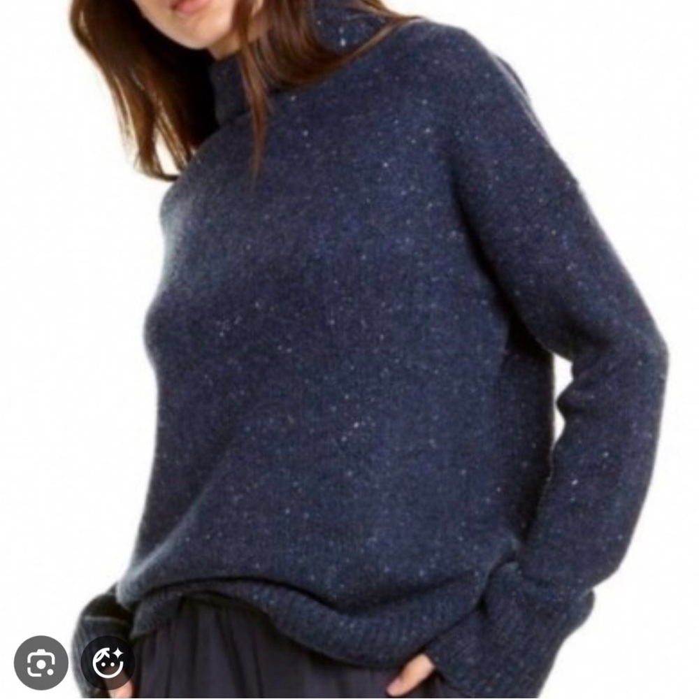 Vince Funnel neck sweater